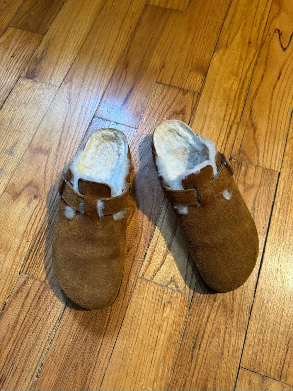 Birkenstock Camel Suede Shearling Lined Clogs EU40/size 9